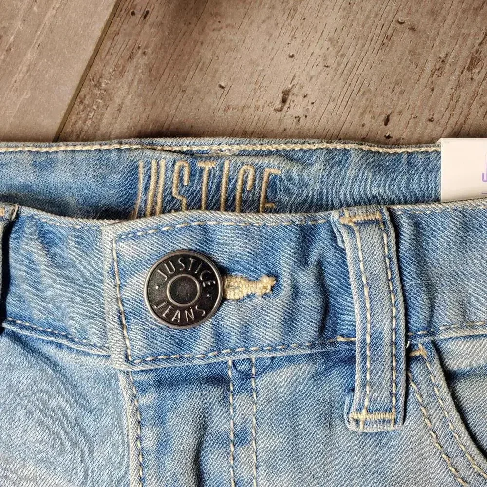 NWT Justice Girls Raw Hem Distressed Denim Shorts Size 10 Light Wash